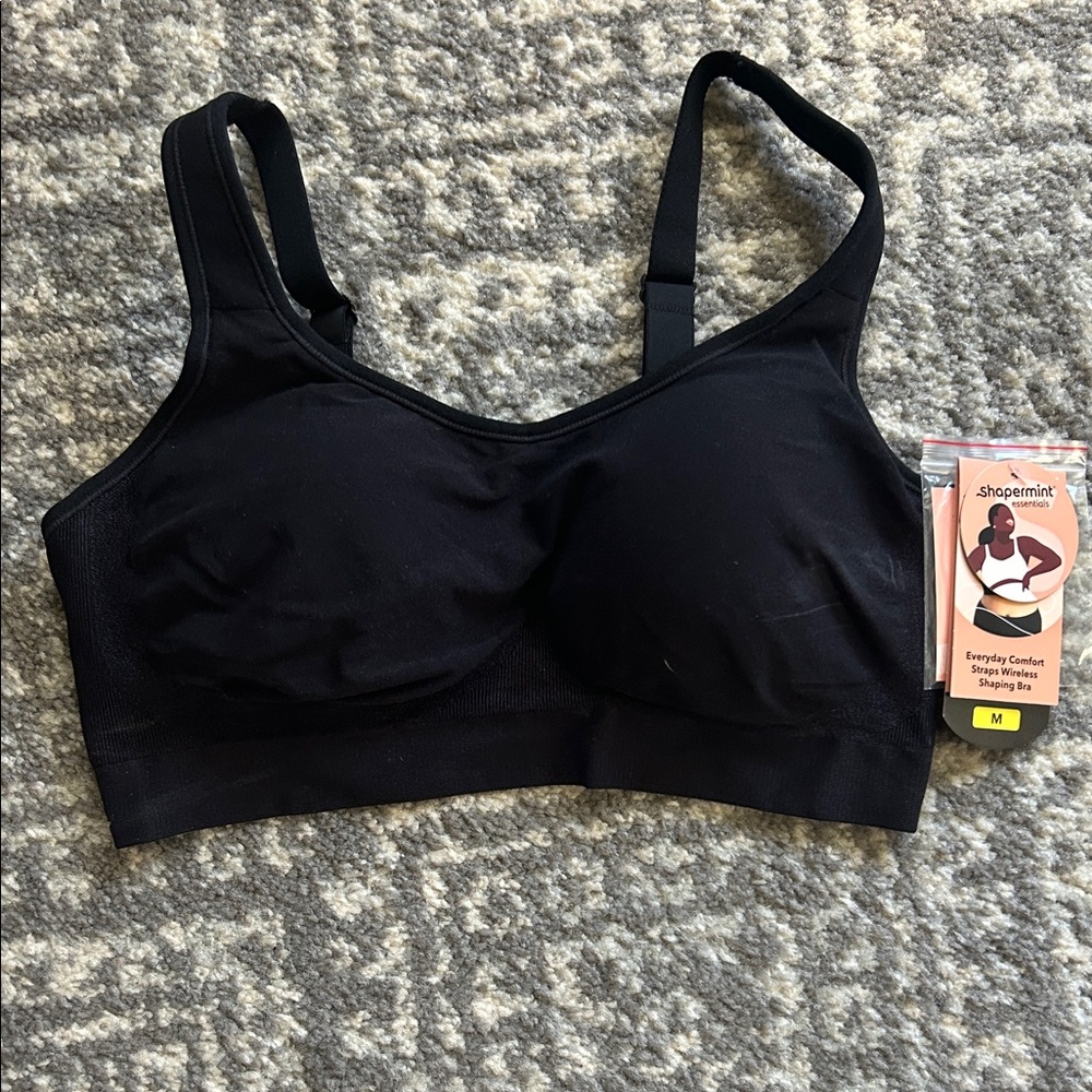 Shapermint Classic Black Sports Bra